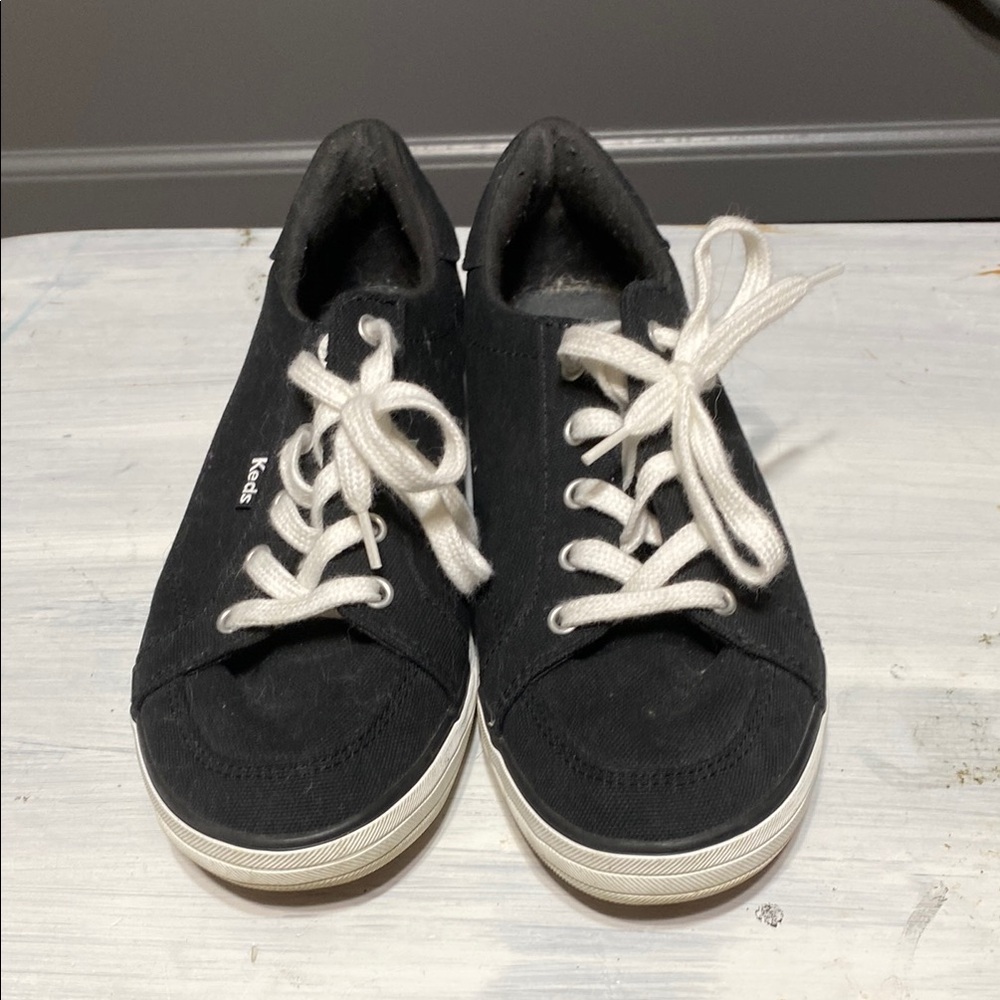 Keds Black canvas tie sneakers size 7W